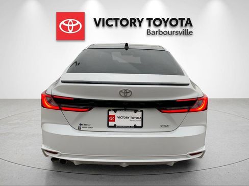 Used 2025 Toyota Camry XSE FWD image 4