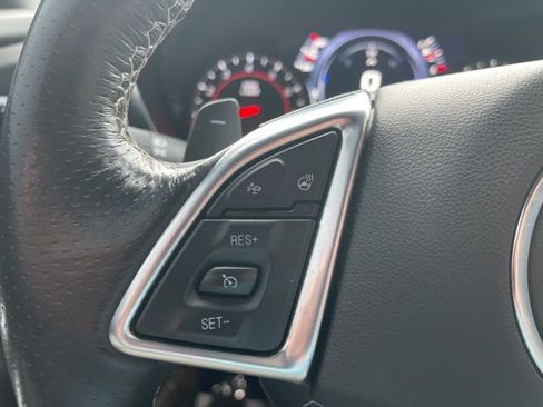 Used 2021 Chevrolet Camaro LT w/ RS Package image 17