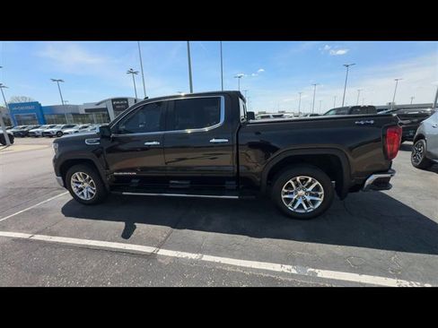 Used 2021 GMC Sierra 1500 SLT w/ SLT Premium Plus Package AWD/4WD image 6