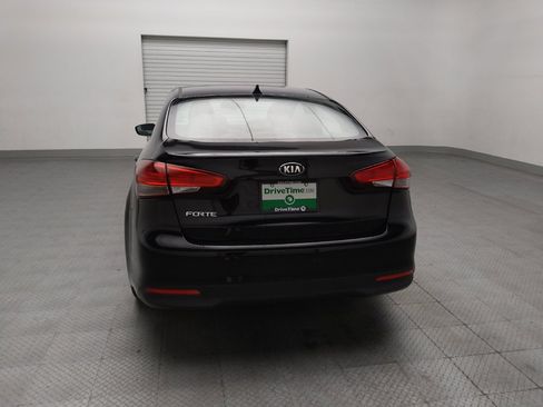 Used 2018 Kia Forte LX FWD image 6