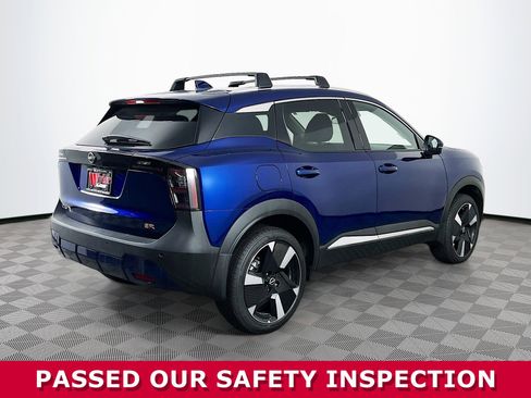 Certified 2025 Nissan Kicks SR image 29