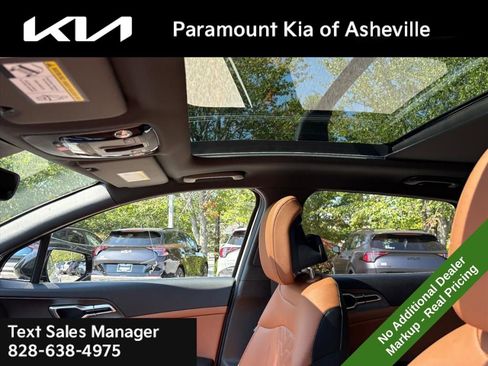 New 2026 Kia Sportage X-Line w/ X-Line Technology Package AWD/4WD image 14