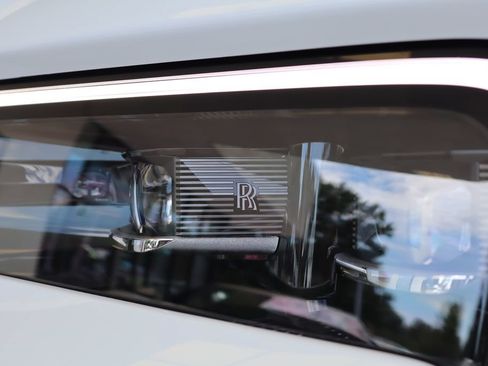 New 2027 Rolls-Royce Cullinan Black Badge AWD/4WD image 14