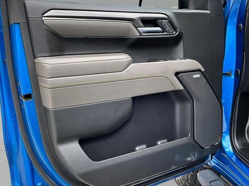 Used 2022 Chevrolet Silverado 1500 ZR2 w/ Technology Package image 22