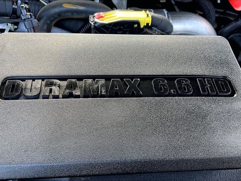 Used 2021 GMC Sierra 2500 Denali w/ Denali Ultimate Package image 32