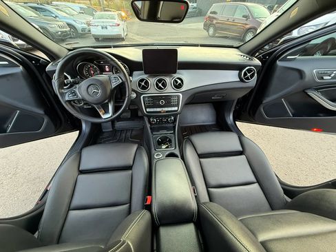 Used 2019 Mercedes-Benz GLA 250 4MATIC image 20