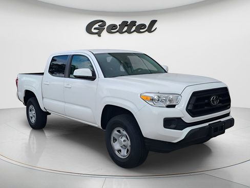 Used 2023 Toyota Tacoma SR w/ SR Convenience Package RWD image 5