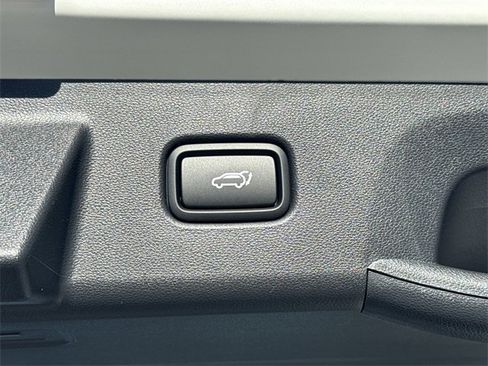 New 2026 Hyundai Tucson Limited image 19