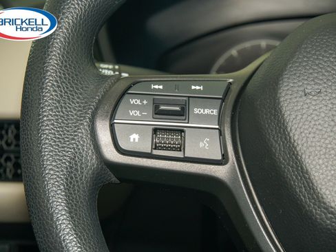 Certified 2024 Honda HR-V LX image 29