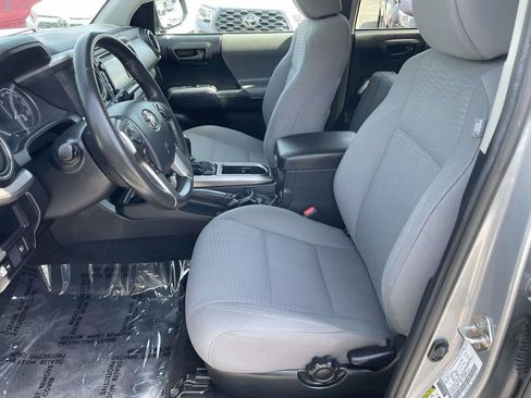 Used 2019 Toyota Tacoma SR5 image 27