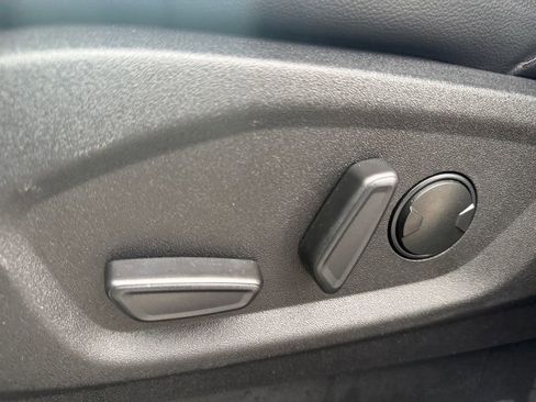 Used 2022 Ford Edge SEL w/ Convenience Package image 14