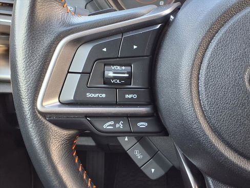 Certified 2022 Subaru Crosstrek 2.5i Limited w/ Moonroof Package 2 image 22