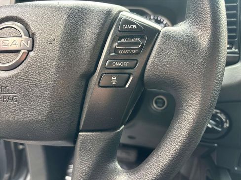 Used 2023 Nissan Frontier SV w/ Midnight Edition Package image 21