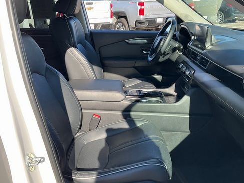Used 2024 Honda Pilot Elite image 21