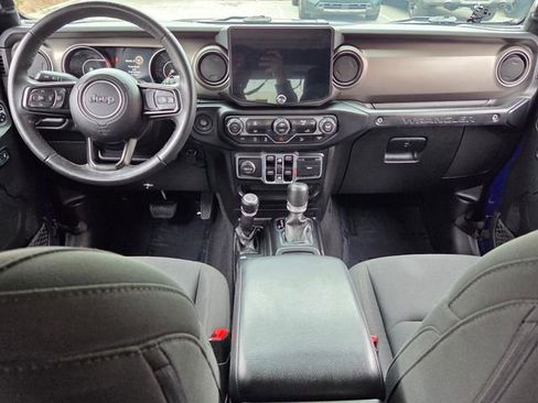 Used 2020 Jeep Wrangler Unlimited Sport S image 16