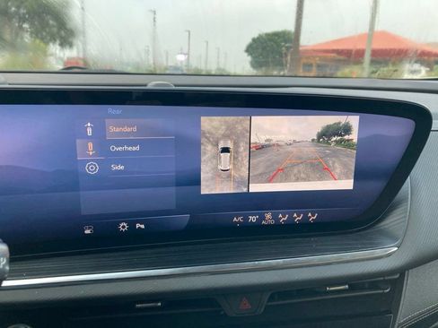 Used 2024 Buick Envision Preferred AWD/4WD image 21