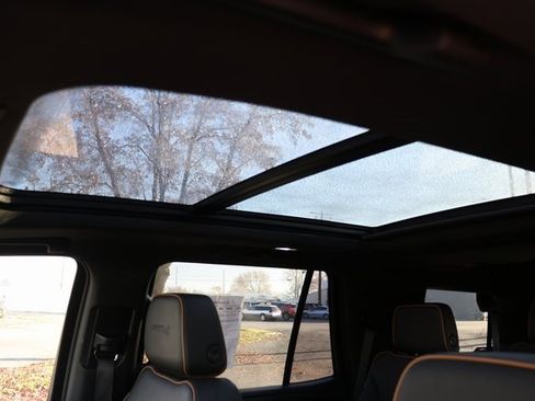 Used 2021 GMC Yukon AT4 image 22