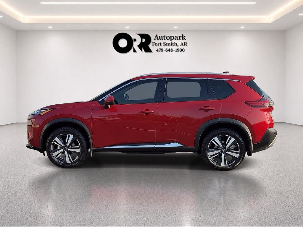 Used 2023 Nissan Rogue SL w/ SL Premium Package FWD image 3