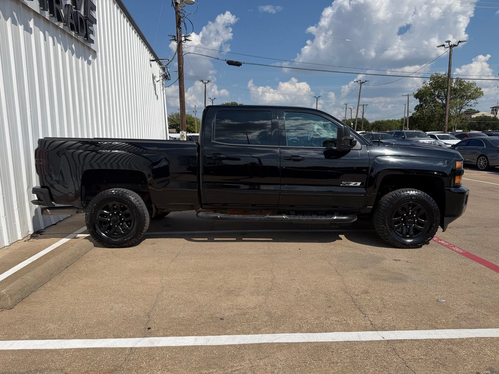 Used 2018 Chevrolet Silverado 2500 LTZ w/ Duramax Plus Package AWD/4WD image 8