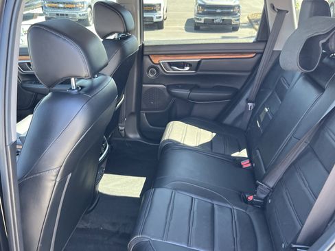 Used 2022 Honda CR-V Touring image 11