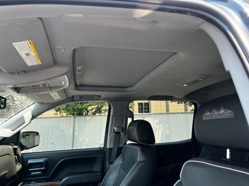 Used 2018 Chevrolet Silverado 1500 High Country AWD/4WD image 22