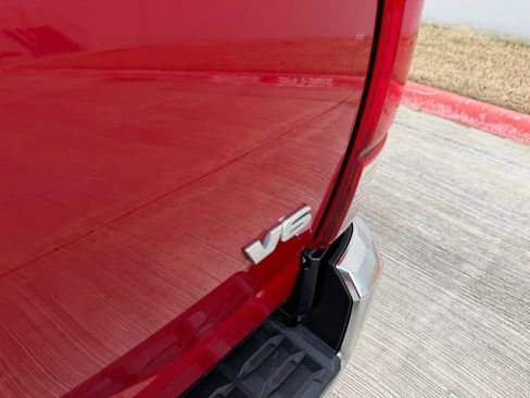 Used 2020 Toyota Tacoma SR5 image 35