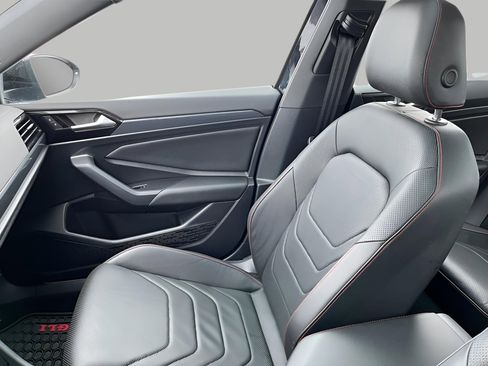 Used 2021 Volkswagen Jetta GLI image 20