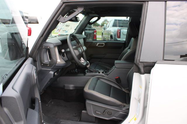 New 2026 Ford Bronco Outer Banks AWD/4WD image 7