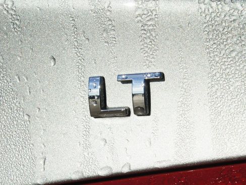 Used 2025 Chevrolet Malibu LT image 9