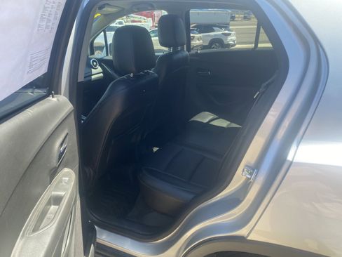 Used 2016 Chevrolet Trax LTZ AWD/4WD image 9