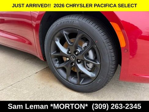 New 2026 Chrysler Pacifica Select w/ S Appearance Package image 4