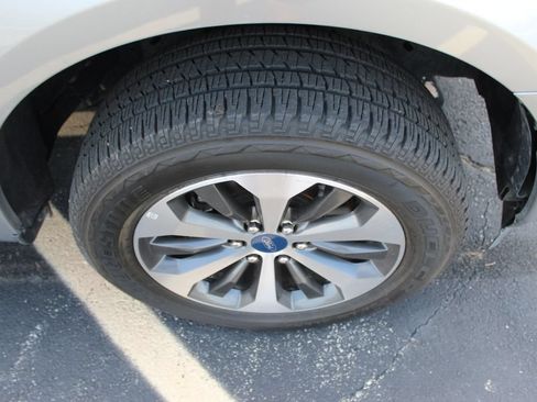 Used 2020 Ford F150 XL w/ Equipment Group 101A Mid AWD/4WD image 10