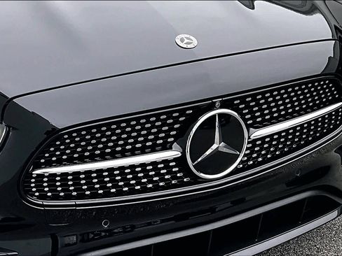 Used 2023 Mercedes-Benz E 450 Cabriolet image 27