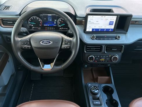 Used 2023 Ford Maverick Lariat w/ Lariat Luxury Package AWD/4WD image 15