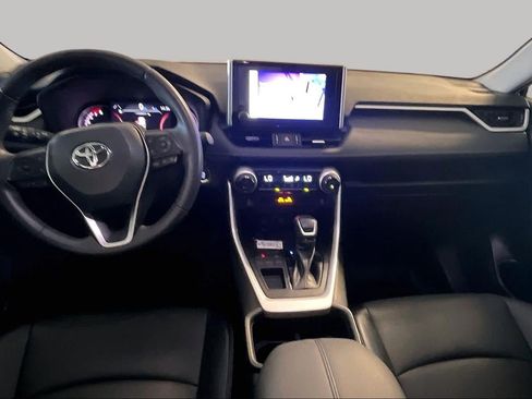 Used 2023 Toyota RAV4 XLE Premium FWD image 14