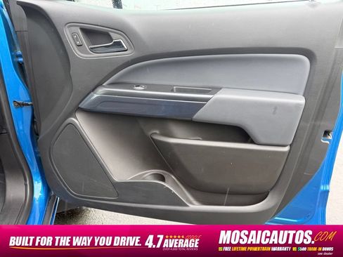 Used 2022 Chevrolet Colorado Z71 AWD/4WD image 9