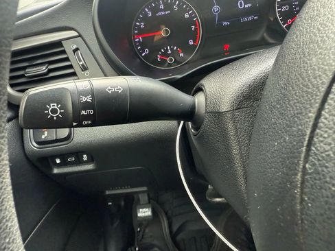 Used 2018 Kia Optima LX image 16