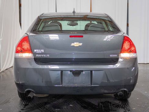 Used 2016 Chevrolet Impala Limited LS image 3