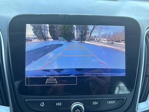 Used 2023 Chevrolet Malibu LT image 13