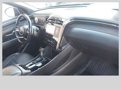 Used 2023 Hyundai Santa Cruz Limited image 25