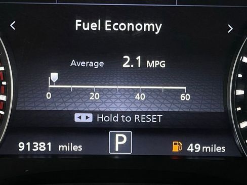 Used 2021 Nissan Armada SL w/ Captain's Chairs Package image 43