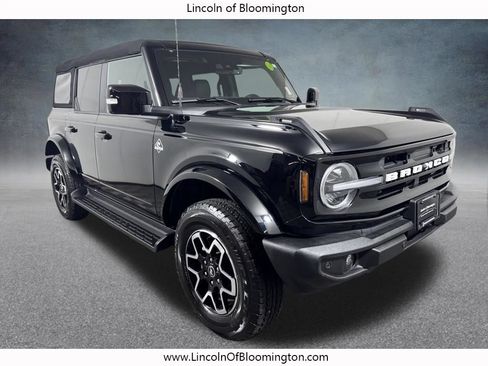 Used 2025 Ford Bronco Outer Banks AWD/4WD image 10