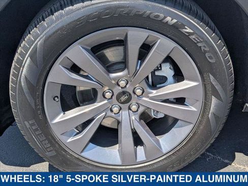 Used 2023 Ford Explorer XLT w/ Equipment Group 202A RWD image 9