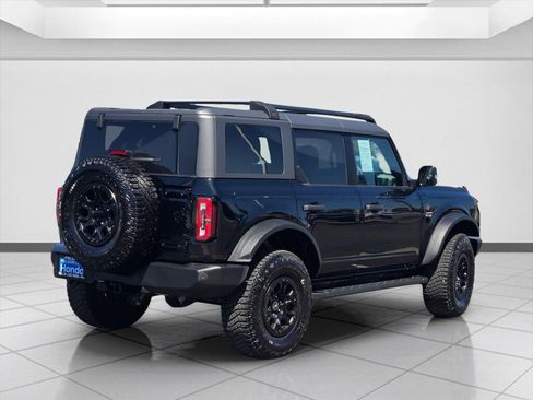 Used 2023 Ford Bronco Wildtrak AWD/4WD image 5