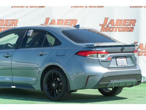 Used 2021 Toyota Corolla SE w/ Carpet Mat Package (TMS) FWD image 5