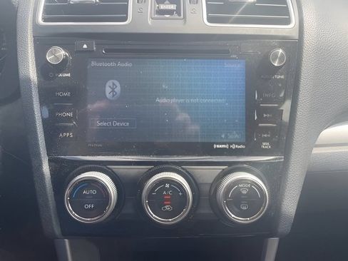Used 2018 Subaru Forester 2.5i Premium AWD/4WD image 18