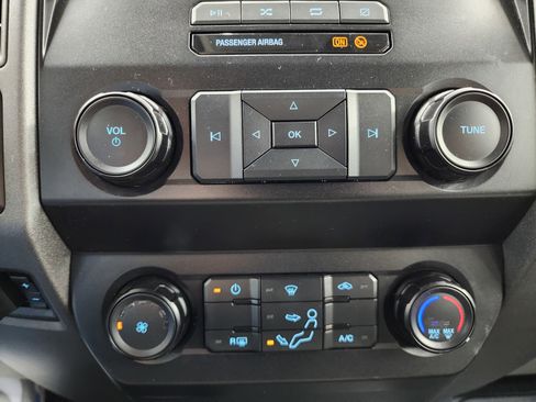 Used 2022 Ford F250 XL w/ STX Appearance Package image 40