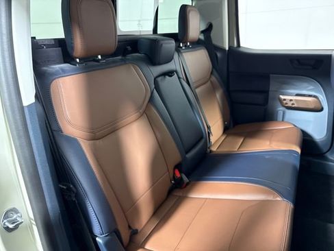 Used 2024 Ford Maverick Lariat image 14