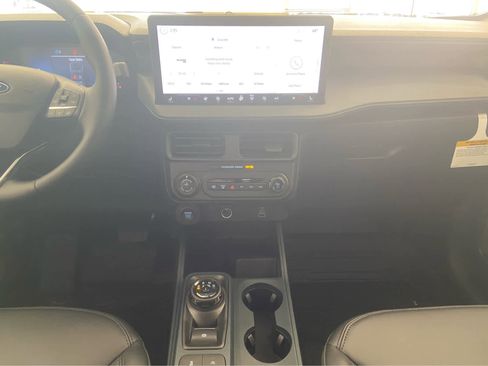 New 2026 Ford Maverick Lariat w/ Black Appearance Package image 17