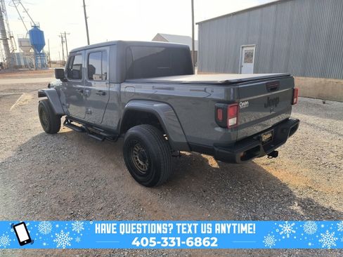 Used 2024 Jeep Gladiator Sport image 7